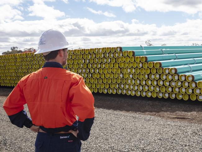 Construction of a massive 60km, 8 inch steel-coated, buried gas pipeline and compressor station by Jemena has officially begun for Senex Energy's Project Atlas.