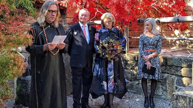 Janet Holmes a Court and Gilbert George tie the knot, with Brian Tairaku Ritchie officiating.