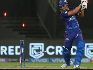 Marcus Stoinis was bowled for 18 in Delhi's defeat // BCCI/IPL