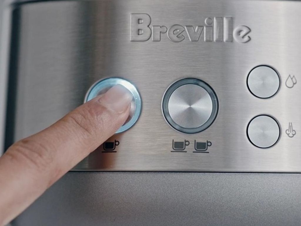 Four easy buttons. Can't go wrong. Image: Breville.