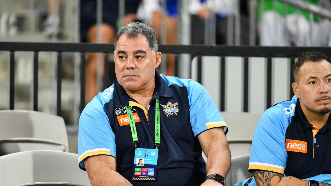 Mal Meninga and Ezra Howe signed Tino Fa’asuamaleaui and David Fifita at the Titans. Picture: NRL Photos
