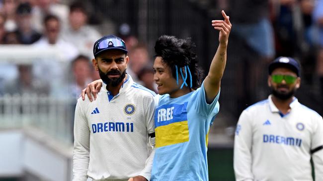 But Virat Kohli wasn’t so lucky. (Photo by William WEST / AFP)