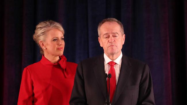 MELBOURNE, AUSTRALIA - MAY 18: Leader of the Opposition and Leader of the Labor Party Bill Shorten, flanked by his wife Chloe Shorten concedes defeat following the results of the Federal Election at Hyatt Place Melbourne on May 18, 2019 in Melbourne, Australia. Prime Minister Scott Morrison was re-elected today, securing another three-year team for the Liberal-National coalition following an intense five-week campaign against Bill Shorten and the Labor party.  (Photo by Scott Barbour/Getty Images)