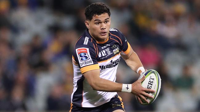 Noah Lolesio is a chance of a Wallabies start, despite limited Super Rugby experience