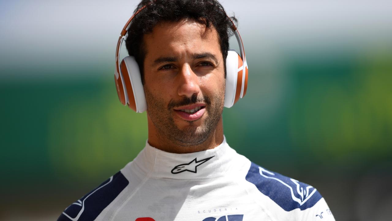 ‘Selfish’ Daniel Ricciardo has permanent ‘timing problem’ in F1 career