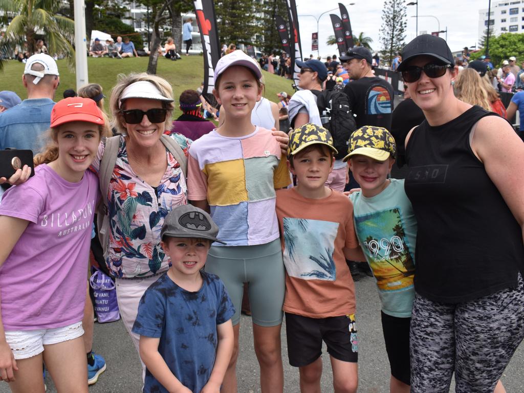 Laila Martin, Lucy Martin, Gabby Martin, Henry Martin, Owen Martin and Alex Martin at the Sunshine Coast Ironman 70.3 at Mooloolaba 2022.