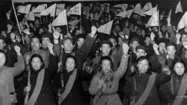 An anti-America demonstration in Beijing in 1965, the year Hugh Lunn first visited China.