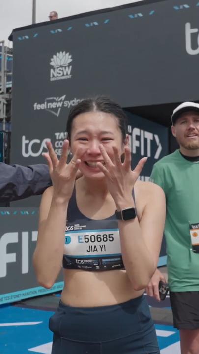 Runners set bizarre world records during Sydney marathon