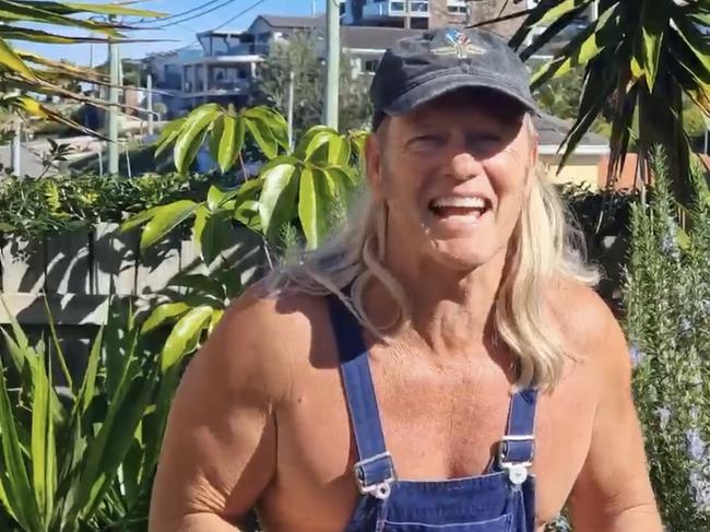 Craig McLachlan paid tribute to his Neighbours’ character Henry Ramsay in an online clip.