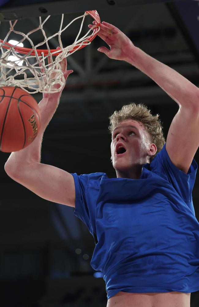 Rocco Zikarsky of the Bullets warms up ahead of the round four NBL match against South East Melbourne Phoenix. (Photo by Daniel Pockett/Getty Images)