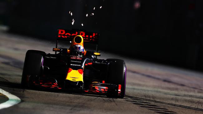 F1 2016: Singapore Grand Prix Qualifying live results