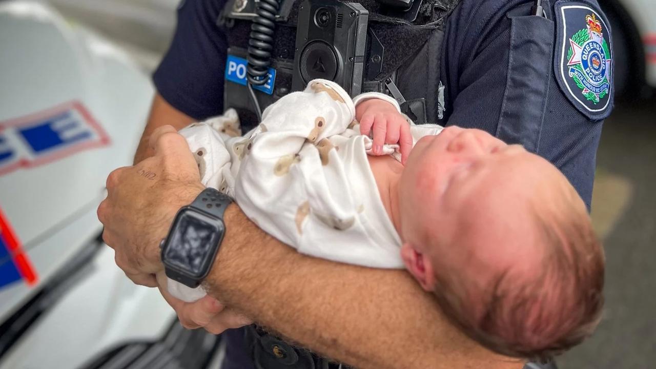 Quick-thinking cops help deliver baby