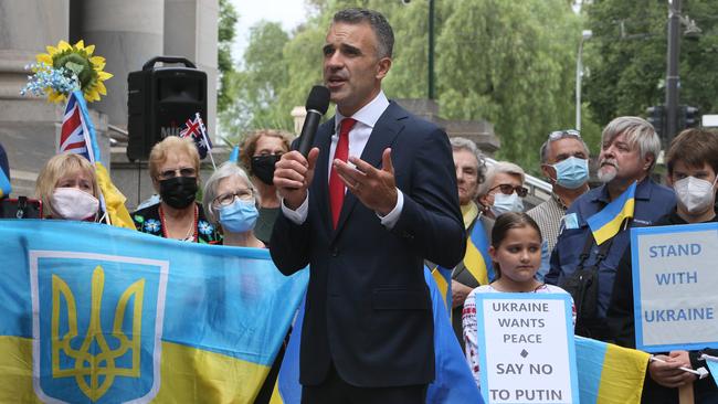 Premier Peter Malinauskas with supporters of The Association of Ukrainians in South Australia. Picture: Emma Brasier