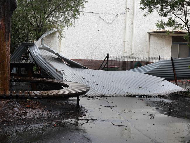 Bondi Public School advised students to stay home due to the bad weather.