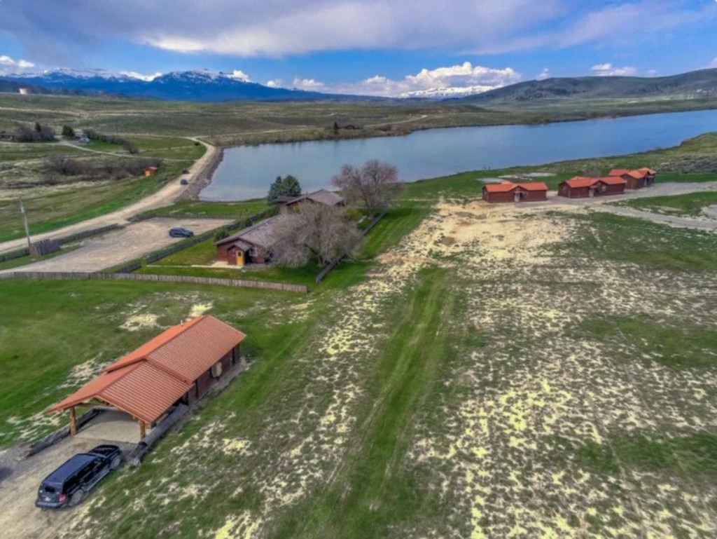 The ranch has two main houses and eight cabins. Picture: Realtor
