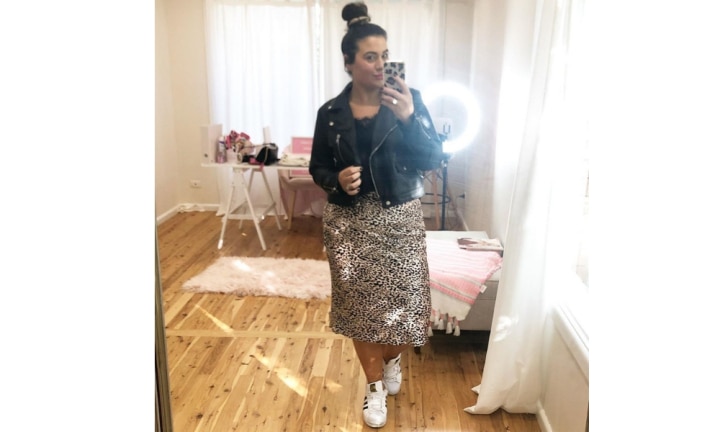 Kmart shop cheetah skirt