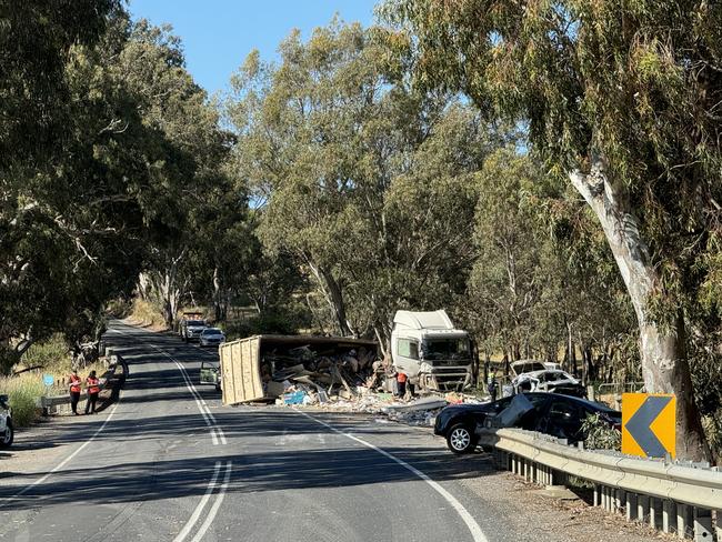 The scene of a multi car and truck crash on Main South Road , Wattle Flat . 4 Nov 2024 . Picture: Naomi Jellicoe