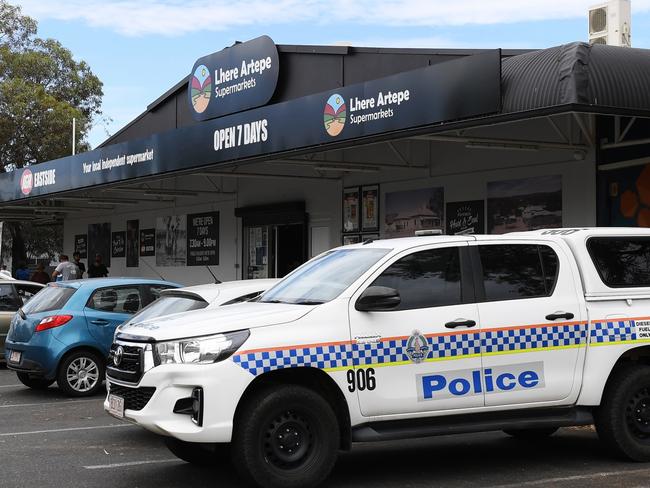 Police presence at the 3pm opening of the Lhere Artepe IGA bottle shop in Alice Springs .Wednesday,January 25,2023.Picture Mark Brake