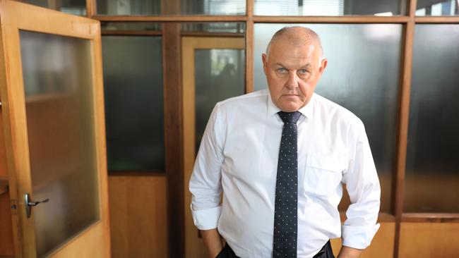 Decorated homicide detective Ron Iddles has dropped a bombshell in the lead up to the retrial of Jason Roberts, who was acquitted of killing two police officers. Picture: Foxtel