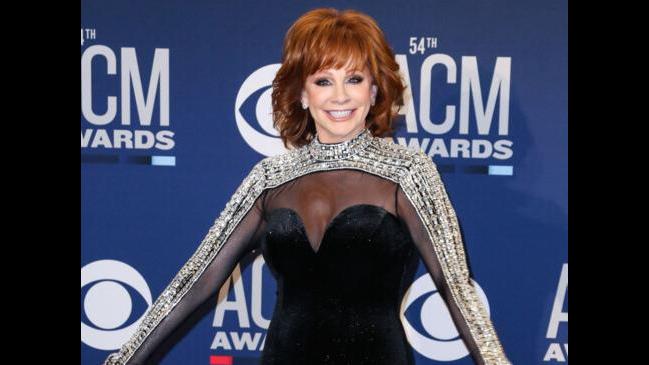 Reba McEntire Been Singing The National Anthem “in The Shower” Ahead Of ...