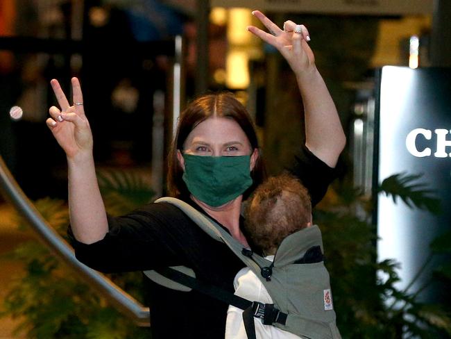 Sarah Cowley and daughter Zara leaving The Westin Hotel in Brisbane tonight. Picture: David Clark