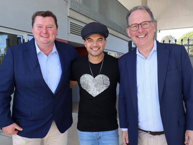 Nat Smith, Guy Sebastian and Alister Henskens at Picton High School this week. Picture: Supplied