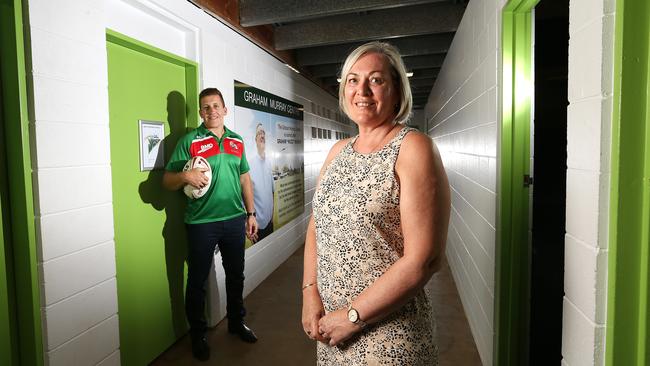 The wife of the great Graham Murray, Amanda Murray with Luke Dalziel-Don after the changerooms were named after the legendary coach. Picture: Josh Woning