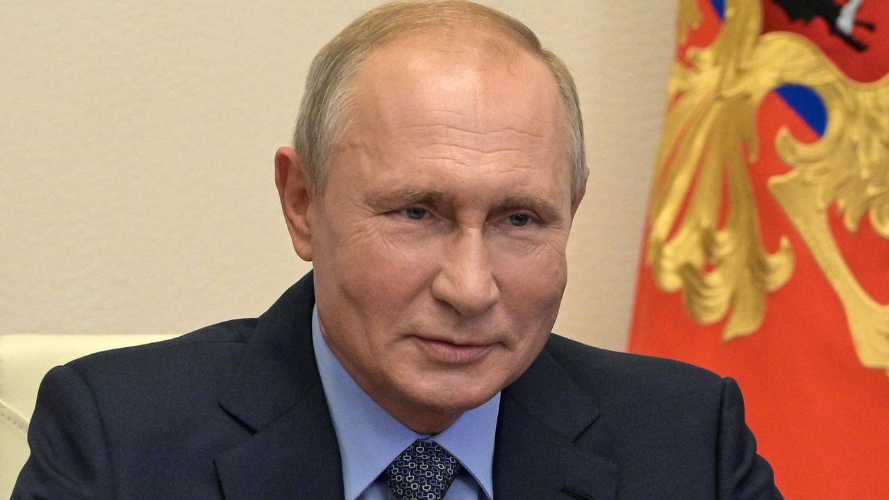 Coronavirus vaccine: Vladimir Putin announces Russia first with COVID ...