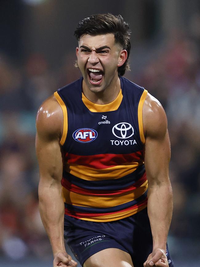 The Crows tore the Swans apart. Photo: Phil Hillyard.
