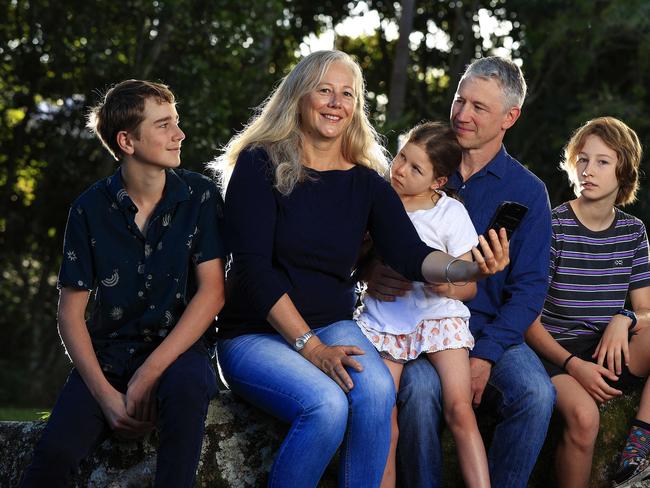 Byron Vallentine (Dad) - Age 50Anthea Dare (Mum) - Age 51Taran Vallentine (Boy) - Age 15.5Kaiya Vallentine (Girl) - Age 13Naomi Vallentine (Girl) - Age 9A couple who have refused to allow their children access to mobile phones and social media for a decade have likened their dangers and risk of addiction to smoking.Anthea Dare, 51 and Byron Vallentine, 50, are unapologetic about the hard line stance with their three kids Ã Taran, 15, Kaiya, 13, and Naomi, 9 Ã claiming itÃs been short term pain for long term gain.