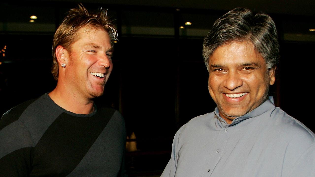 Shane Warne meets with Arjuna Ranatunga fromer Sri Lankan captain and harsh critic of Warne. Gala dinner at the new Waters edge Golf and Country Club for Shane Warne and Muthiah Muralidaran, in Sri Lanka.