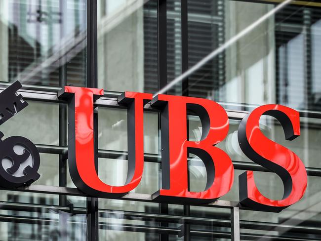 (FILES) In this file photo taken on October 26, 2018 a sign of Swiss banking giant UBS is seen at a branch in Zurich. - After a six-year investigation, judges last year charged the bank and its French subsidiary of laundering proceeds from tax fraud carried out from 2004 to 2012, allegations the bank has denied. Paris courthouse will rule on the case fo the Swiss giant bank UBS on the afternoon of February 20, 2019. (Photo by Fabrice COFFRINI / AFP)