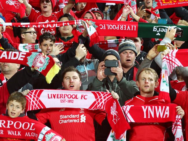 ADELAIDE, AUSTRALIA - JULY 20: Liverpool FC fans sing and support before the international friendly match between Adelaide United and Liverpool FC at Adelaide Oval on July 20, 2015 in Adelaide, Australia. (Photo by Matt King/Getty Images)