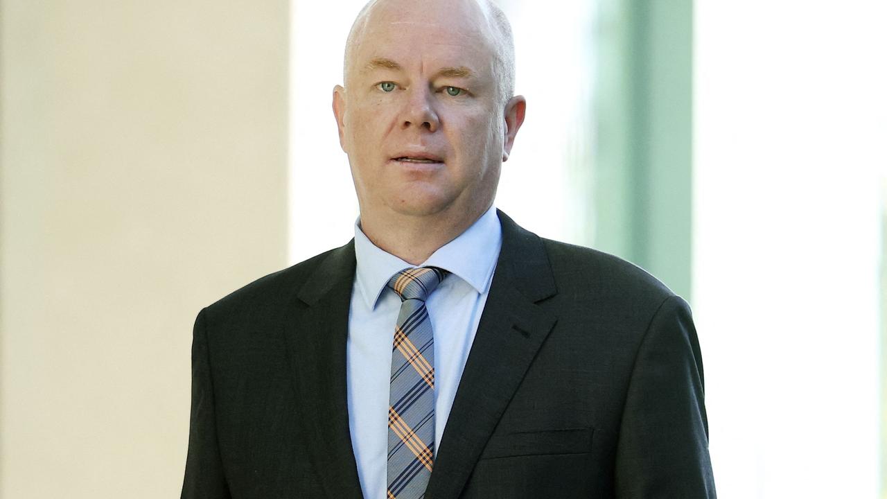 Patterson’s estranged husband, Simon, enters witness box for second day