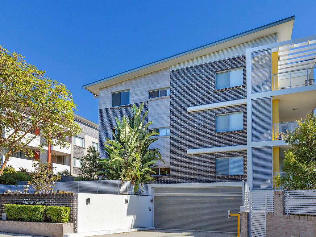 Or a unit in Dulwich Hill for $AUD2800 a month.