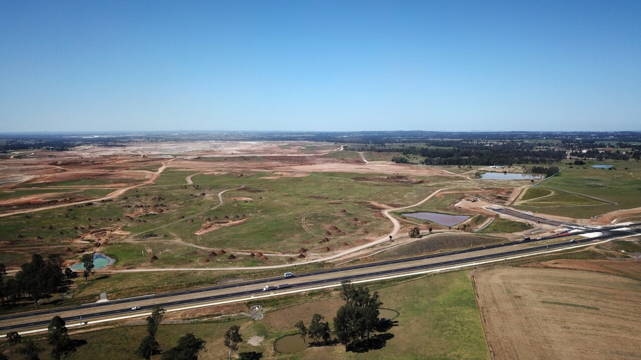 Western Sydney residents protest land rezoning near new Sydney airport