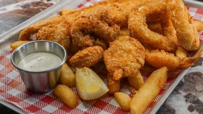 Despite the focus on burgers, Evo Burger also offers seafood basket and chips, perfect to take down the Esplanade and enjoy by the ocean.