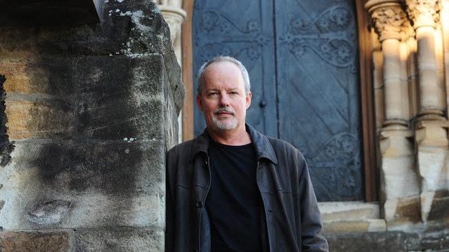 Meet author Michael Robotham at both the grand opening of QBD books and the Bellingen Readers and Writers Festival this weekend.