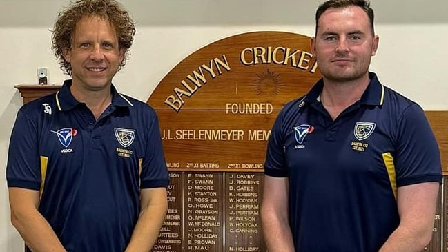 VSDCA 2024-25: Balwyn coach Jesse McInnes with president Dom Greene. Picture: Balwyn CC