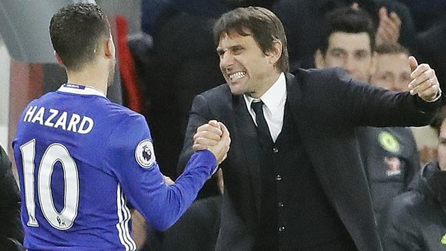Chelsea's Eden Hazard, left, and Chelsea's team manager Antonio Conte.