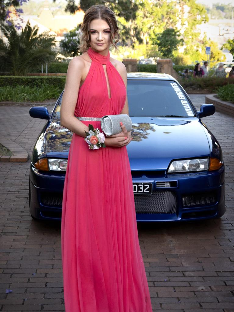 Students from The Flexi School celebrated their graduation with a formal at Gips. Charmayne Scott.