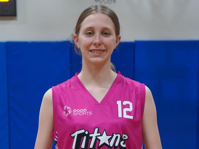 Amy List is hoping to play college basketball in the US. Picture: Darwin Basketball Association.