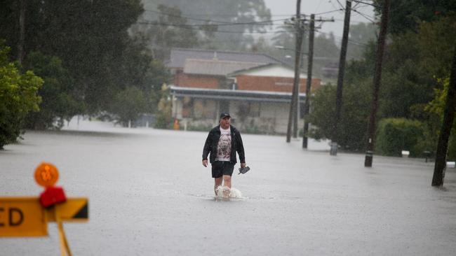 Flooding in Macksville on the NSW Mid North Coast today. Picture: Nathan Edwards