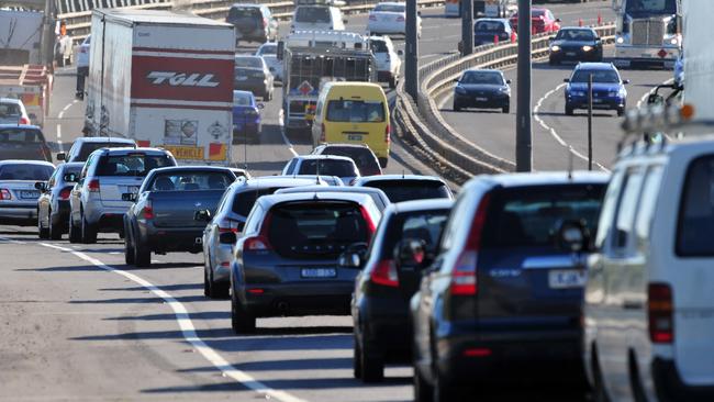 Traffic conditions leading onto the West Gate bridge