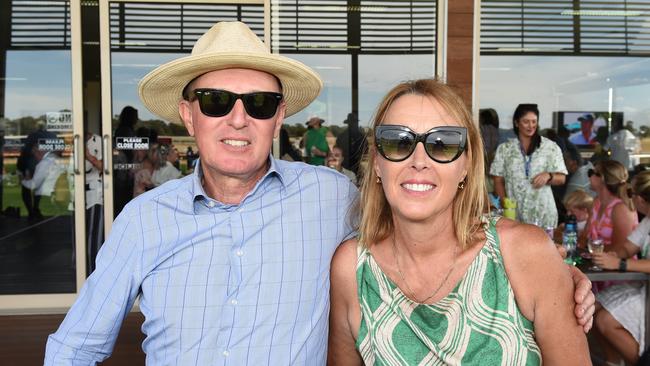 Paul Wilcox and Moama Bowling Club’s Penny Stratford at the Echuca Cup. Picture: David Smith
