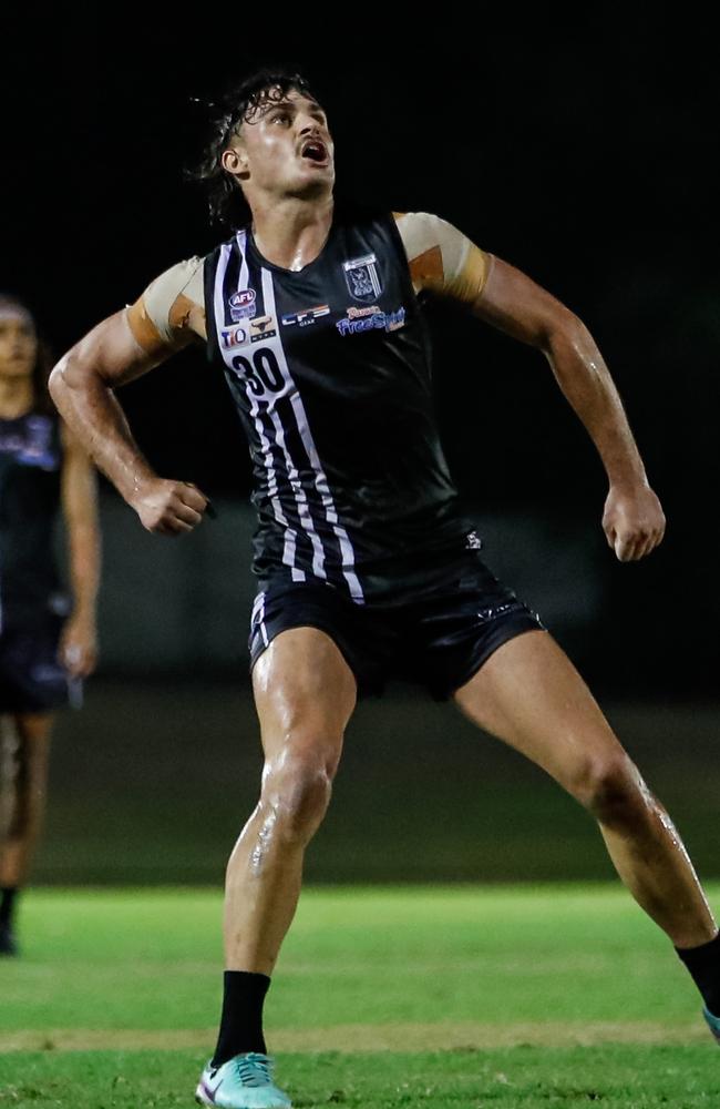 Cameron Nyko playing for the Palmerston Magpies in the 2024-25 NTFL season. Picture: Celina Whan / AFLNT Media