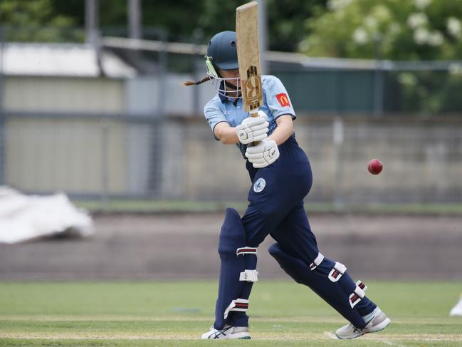 Parramatta’s Kleo Hendry flicks the ball of her pads. Picture Warren Gannon Photography