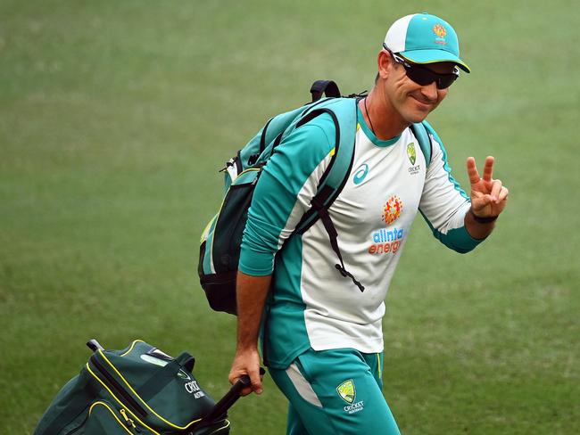 DUBAI, UNITED ARAB EMIRATES - NOVEMBER 04: Justin Langer, Head Coach of Australia looks on ahead of the ICC Men's T20 World Cup match between Australia and Bangladesh at Dubai International Stadium on November 04, 2021 in Dubai, United Arab Emirates. (Photo by Alex Davidson/Getty Images)