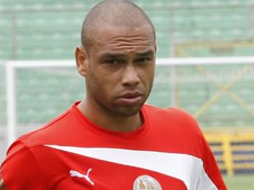 Former Adelaide United striker Cristiano Dos Santos training forHonduran club CD Olimpia in 2012.