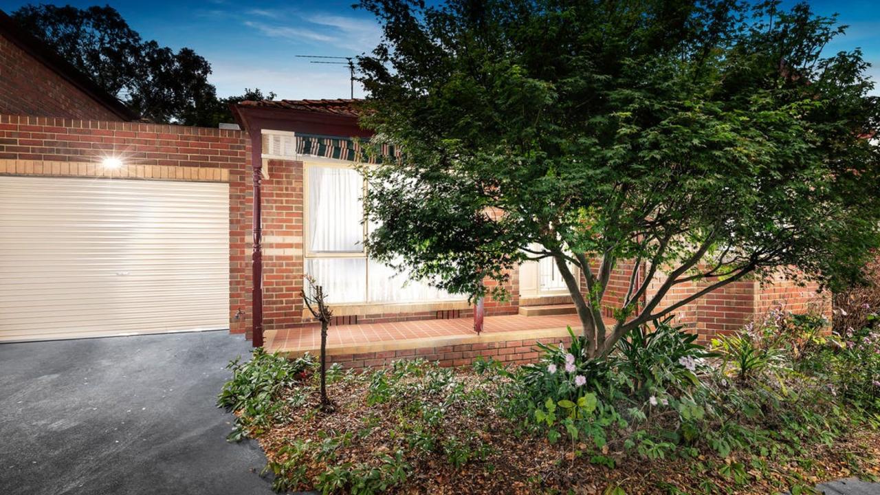 The sale of 2/8 Shasta Ave in Ringwood East became the “second highest price in Ringwood East for a two-bedroom unit this calendar year.”